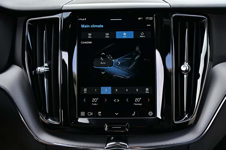 Volvo XC 60 B4 MHEV AT8 AWD R-Design