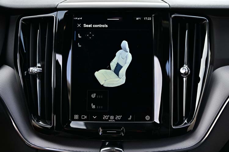 Volvo XC 60 B4 MHEV AT8 AWD R-Design