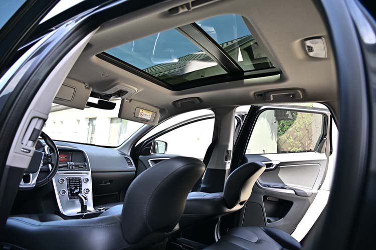 Volvo XC60 2.0 D3 Geartronic SUMMUM