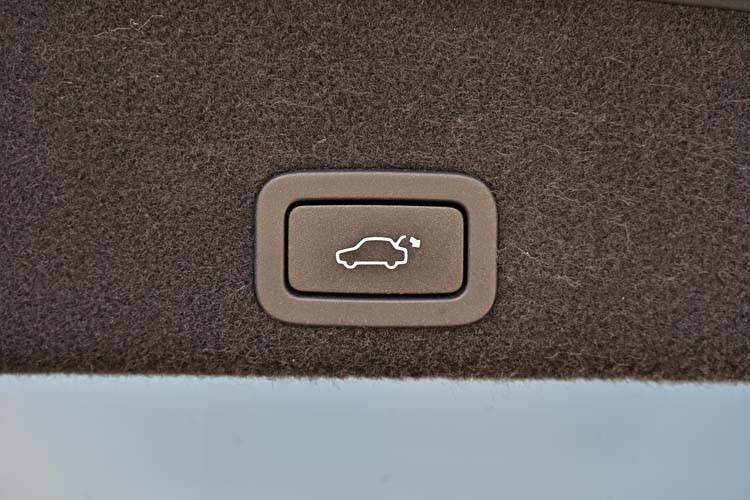 Volvo XC60 2.0 D3 Geartronic SUMMUM