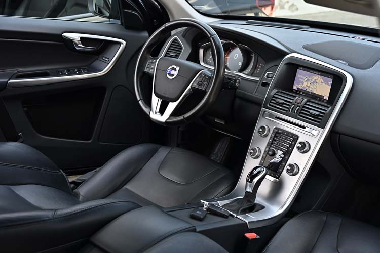 Volvo XC60 2.0 D3 Geartronic SUMMUM