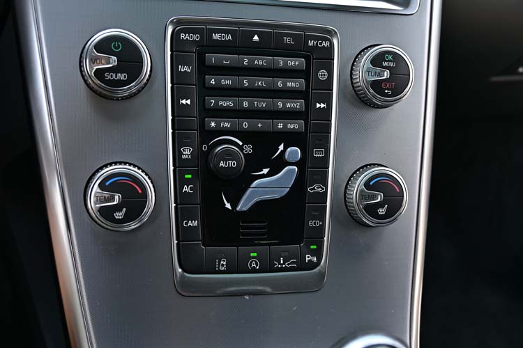 Volvo XC60 2.0 D3 Geartronic SUMMUM