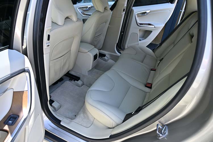 Volvo XC60 2.4 D5 AWD INSCRIPTION