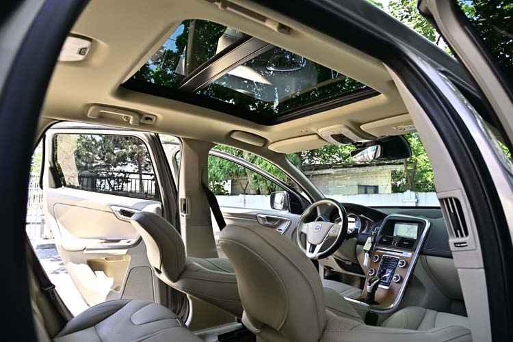Volvo XC60 2.4 D5 AWD INSCRIPTION