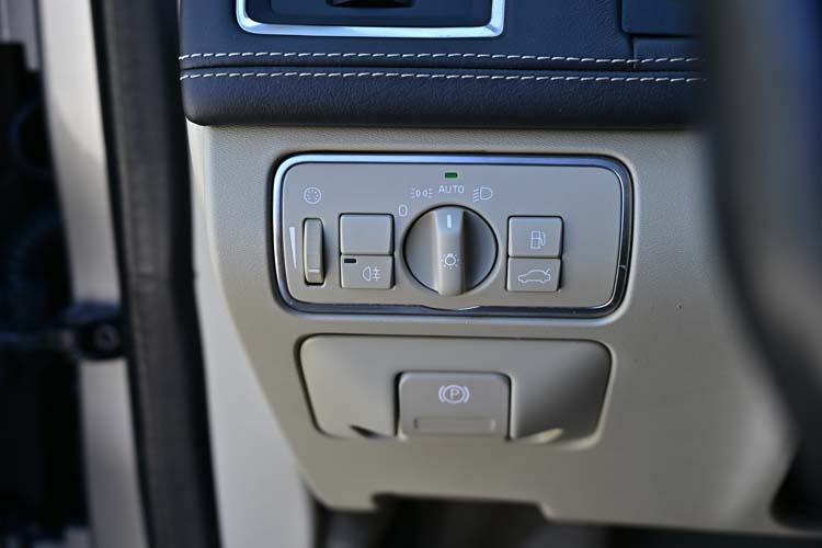Volvo XC60 2.4 D5 AWD INSCRIPTION