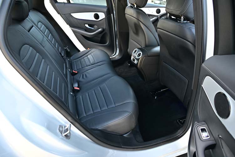 Mercedes GLC220d 4MATIC 9G TRONIC AMG Line