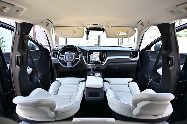 Volvo XC60 2.0 D5 AWD INSCRIPTION