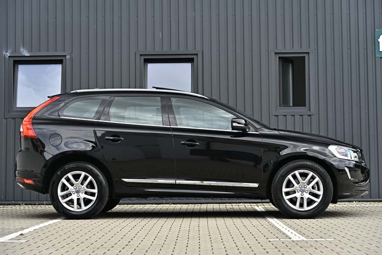 Volvo XC60 2.0 D4 Geartronic SUMMUM