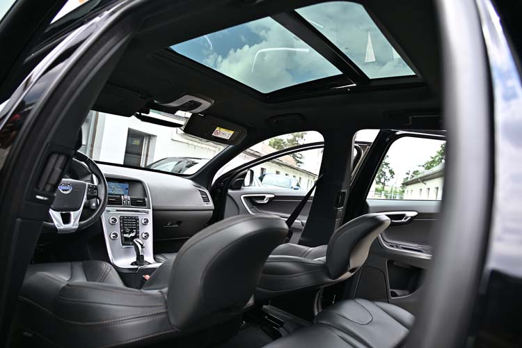 Volvo XC60 2.0 D4 Geartronic SUMMUM
