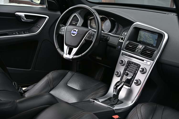Volvo XC60 2.0 D4 Geartronic SUMMUM