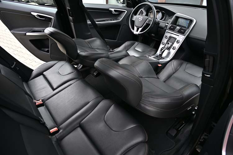 Volvo XC60 2.0 D4 Geartronic SUMMUM