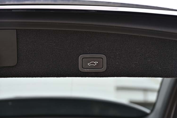 Volvo XC60 2.0 D4 Geartronic SUMMUM