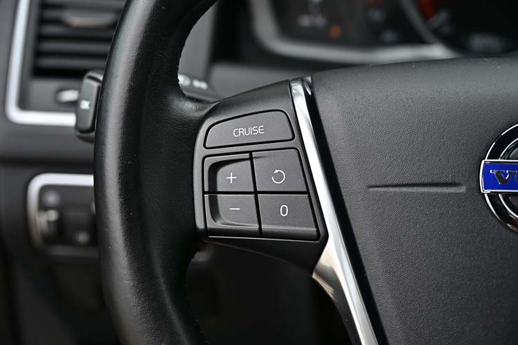 Volvo XC60 2.0 D4 Geartronic SUMMUM