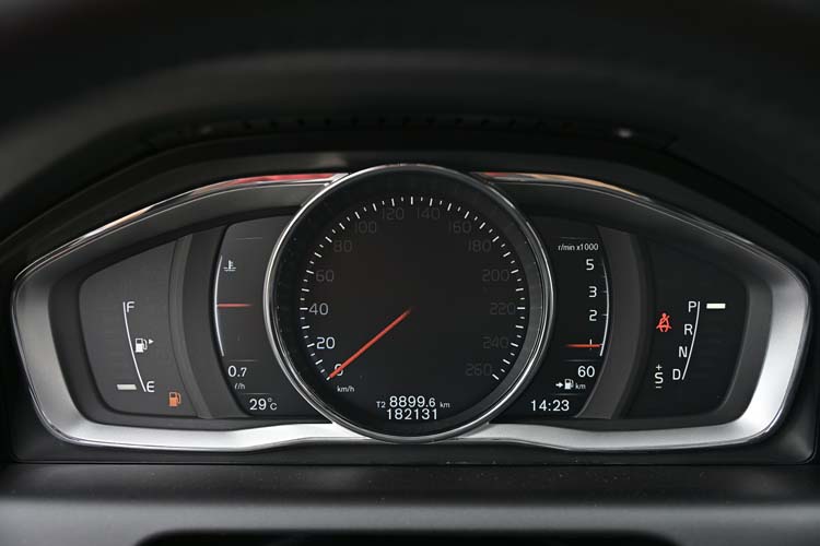 Volvo XC60 2.0 D4 Geartronic SUMMUM