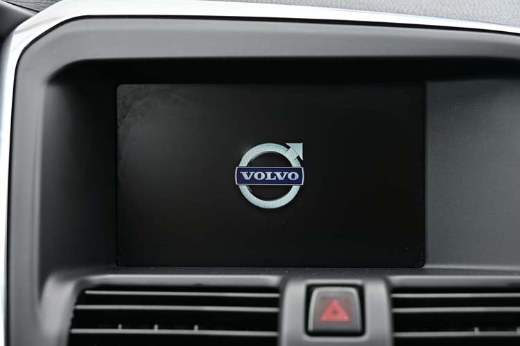 Volvo XC60 2.0 D4 Geartronic SUMMUM