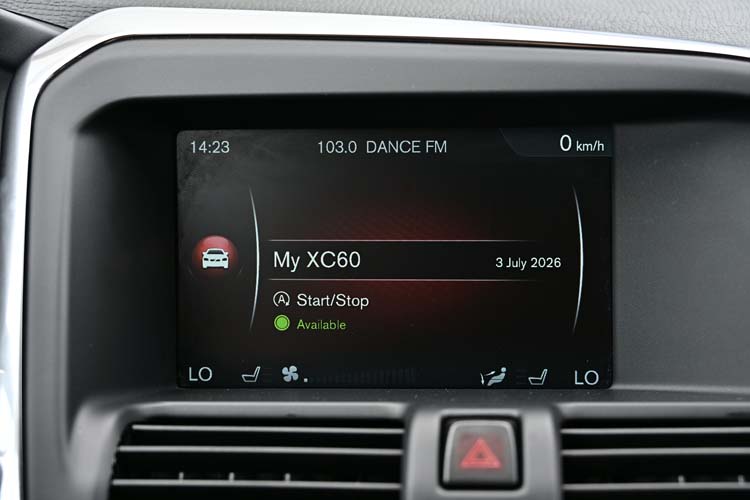 Volvo XC60 2.0 D4 Geartronic SUMMUM