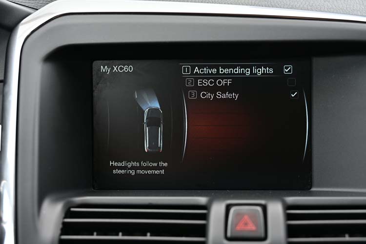 Volvo XC60 2.0 D4 Geartronic SUMMUM