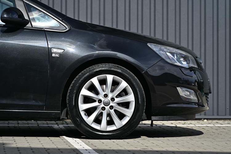 Opel Astra 2.0 CDTI 150 Jahre Opel