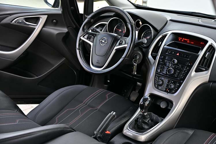 Opel Astra 2.0 CDTI 150 Jahre Opel