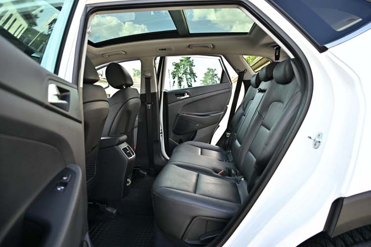 Hyundai Tucson blue 1.6 CRDi 2WD DCT Premium