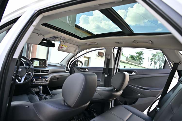 Hyundai Tucson blue 1.6 CRDi 2WD DCT Premium