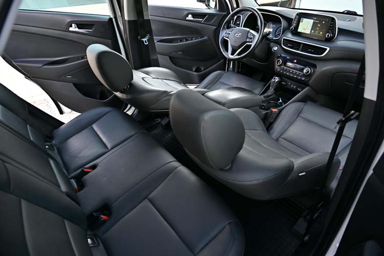 Hyundai Tucson blue 1.6 CRDi 2WD DCT Premium