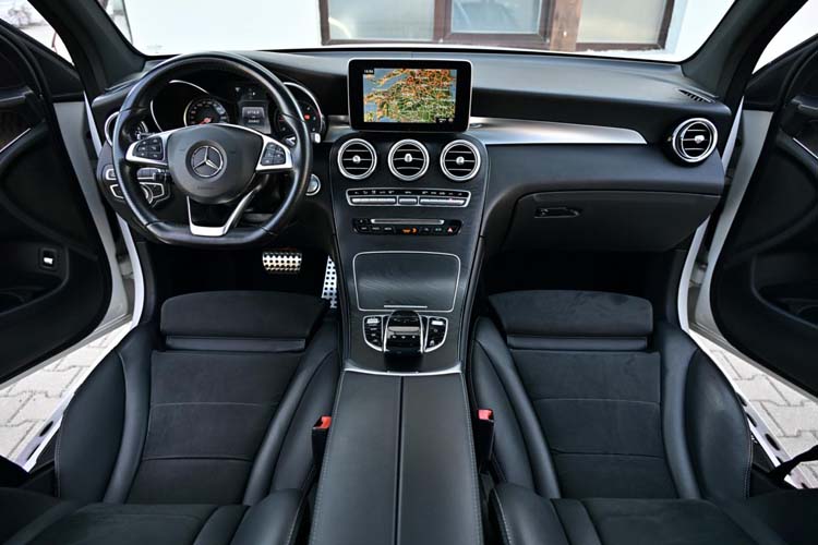 Mercedes GLC250d 4MATIC 9G TRONIC AMG Line