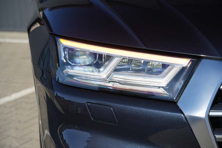 Audi Q5 2.0tDI ULTRA Quattro S Tronic Sline