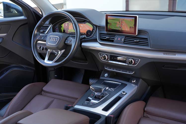 Audi Q5 2.0tDI ULTRA Quattro S Tronic Sline