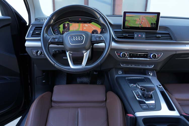 Audi Q5 2.0tDI ULTRA Quattro S Tronic Sline