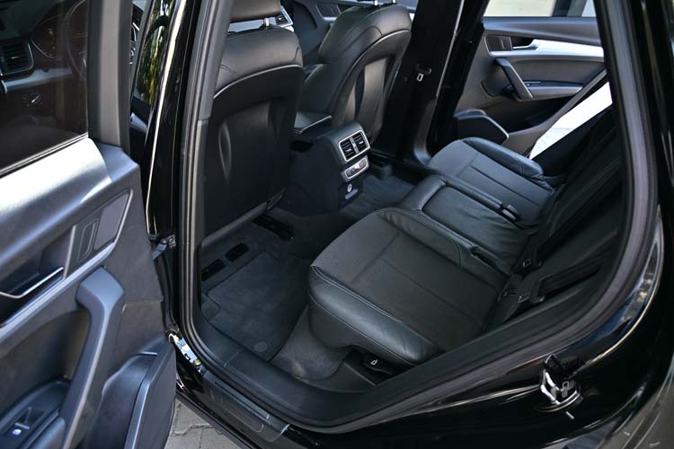 Audi Q5 2.0 40 TDI quattro S tronic S LINE+