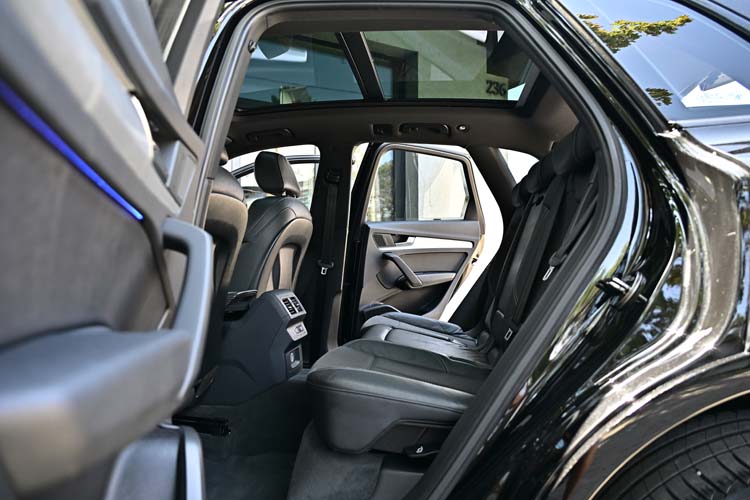 Audi Q5 2.0 40 TDI quattro S tronic S LINE+