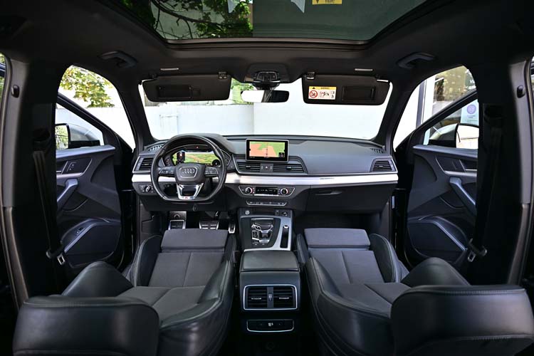 Audi Q5 2.0 40 TDI quattro S tronic S LINE+
