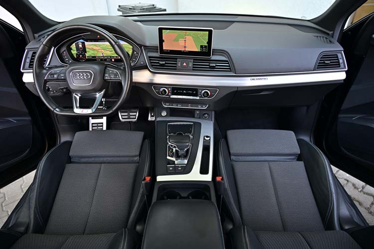 Audi Q5 2.0 40 TDI quattro S tronic S LINE+