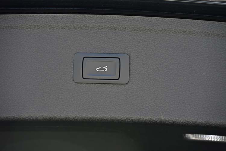 Audi Q5 2.0 40 TDI quattro S tronic S LINE+