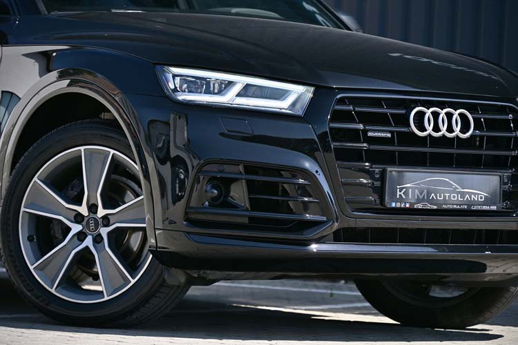 Audi Q5 2.0 40 TDI quattro S tronic S LINE+