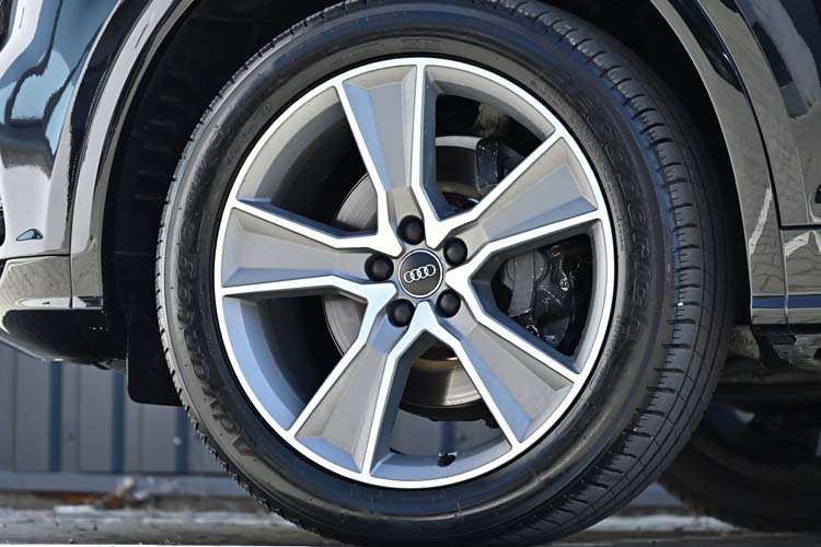 Audi Q5 2.0 40 TDI quattro S tronic S LINE+