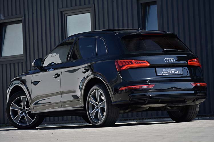 Audi Q5 2.0 40 TDI quattro S tronic S LINE+