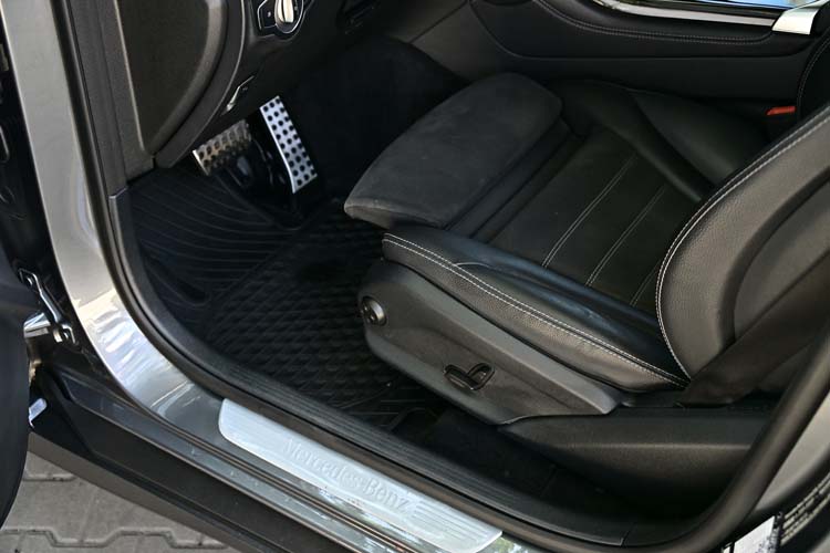 Mercedes GLC220d Coupe 4MATIC 9G TRONIC AMG
