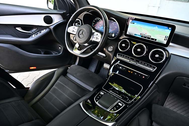 Mercedes GLC220d Coupe 4MATIC 9G TRONIC AMG