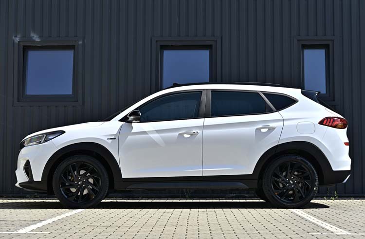 Hyundai Tucson blue 1.6 CRDi 2WD DCT N-LINE