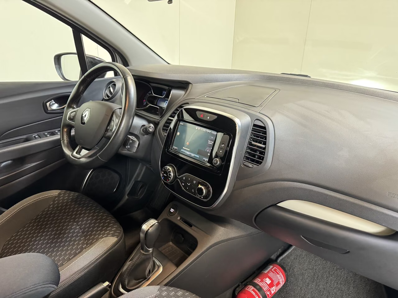Renault Captur 1.2TCe 120 EDC CROSSBORDER