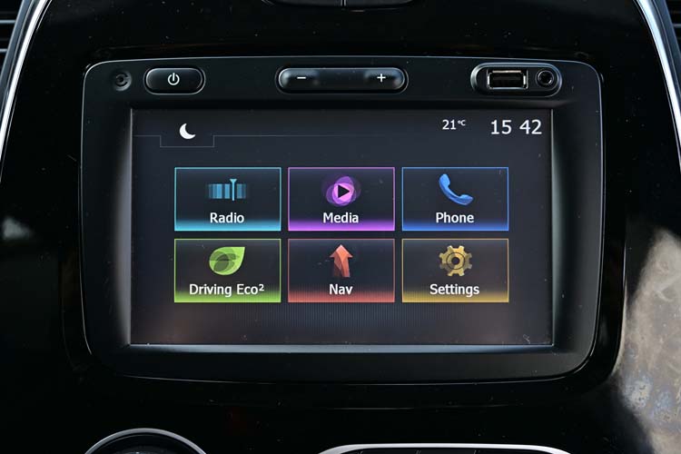 Renault Captur 1.2TCe 120 EDC CROSSBORDER