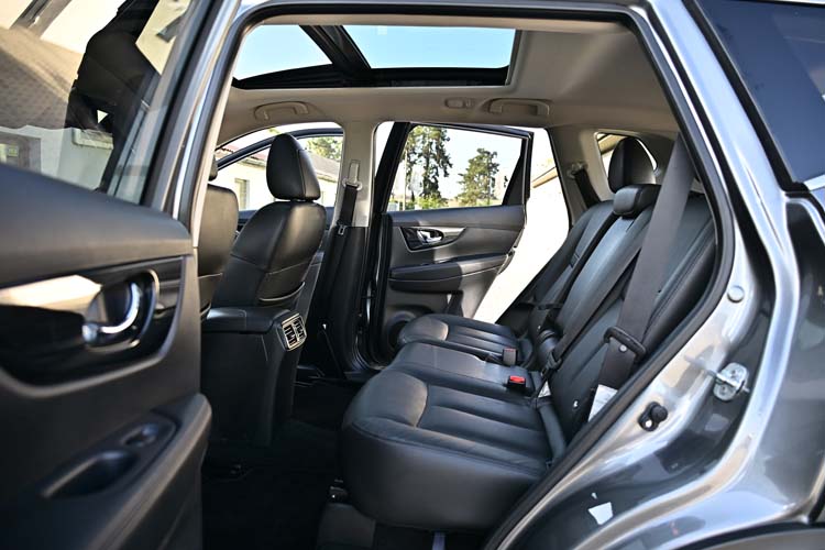 Nissan X-Trail 2.0 dCi ALL-MODE 4×4 Tekna+ 7Locuri