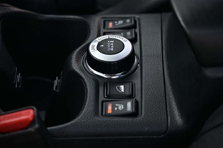 Nissan X-Trail 2.0 dCi ALL-MODE 4×4 Tekna+ 7Locuri