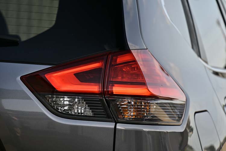 Nissan X-Trail 2.0 dCi ALL-MODE 4×4 Tekna+ 7Locuri