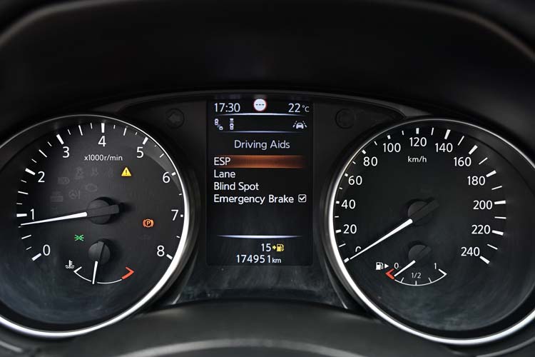 Nissan Qashqai 1.6 DIG-T TEKNA+