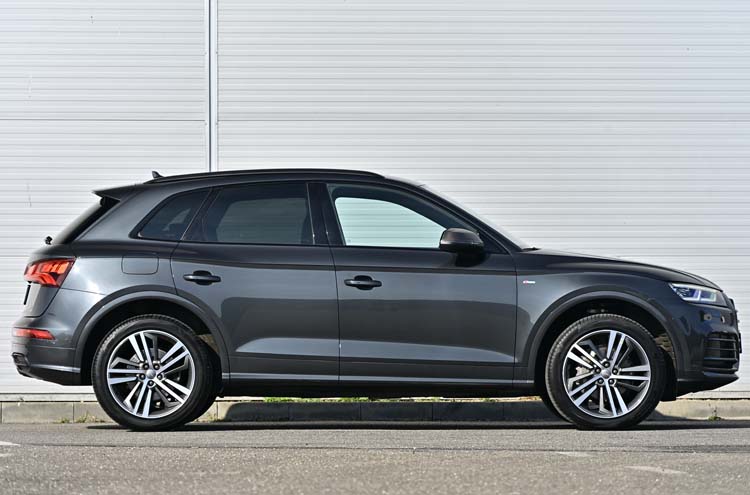 Audi Q5 2.0 40 TDI quattro S tronic S LINE+