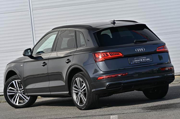 Audi Q5 2.0 40 TDI quattro S tronic S LINE+