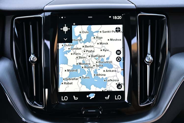 Volvo XC 60 D4 AWD Geartronic Momentum PRO